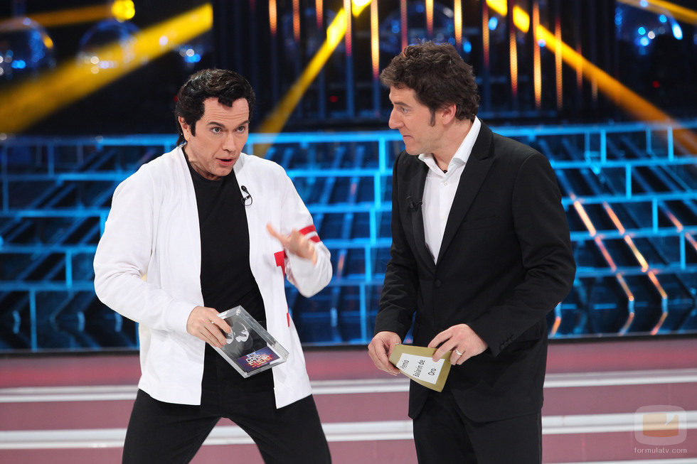 Santiago Segura recibe el premio Amargura en la final de 'Tu cara me suena' 
