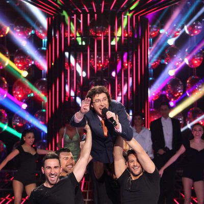 Javier Herrero canta "Adiós amigo" en la final de 'Tu cara me suena'