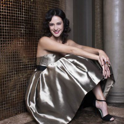 Luz Valdenebro en la revista VIM Magazine