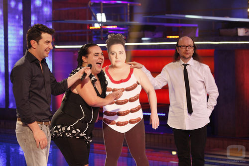 Santiago Segura disfraza de Wally una silueta de Falete en 'Splash! Famosos al agua'