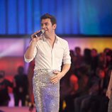 Arturo Valls presenta 'Splash' Famosos al agua' vestido de sirena