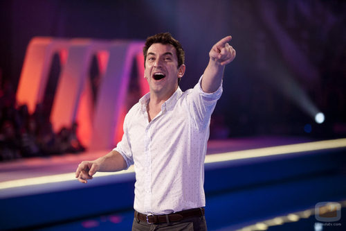 Arturo Valls durante la segunda gala de 'Splash! Famosos al agua'