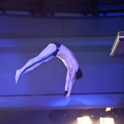 Salto de Jesulín de Ubrique a la piscina de 'Splash! Famosos al agua'