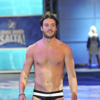 Alessandro Livi desfilando en la primera gala de '¡Mira quién salta!'