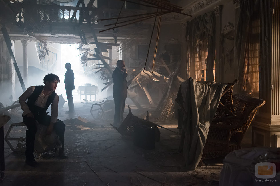 Un atentando lo cambiará todo en 'Gran Hotel'