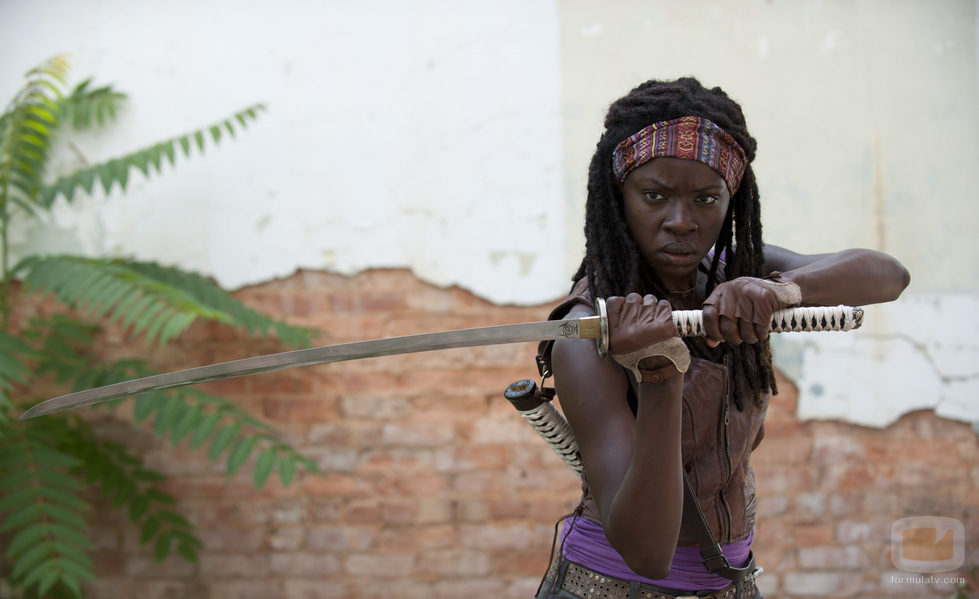 Michonne (Danai Gurira) , en la tercera temporada de 'The Walking Dead'