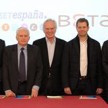 Firma del acuerdo entre Lux Vide y Mediaset España