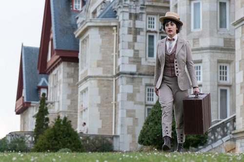 Maite inicia una investigación en el Gran Hotel