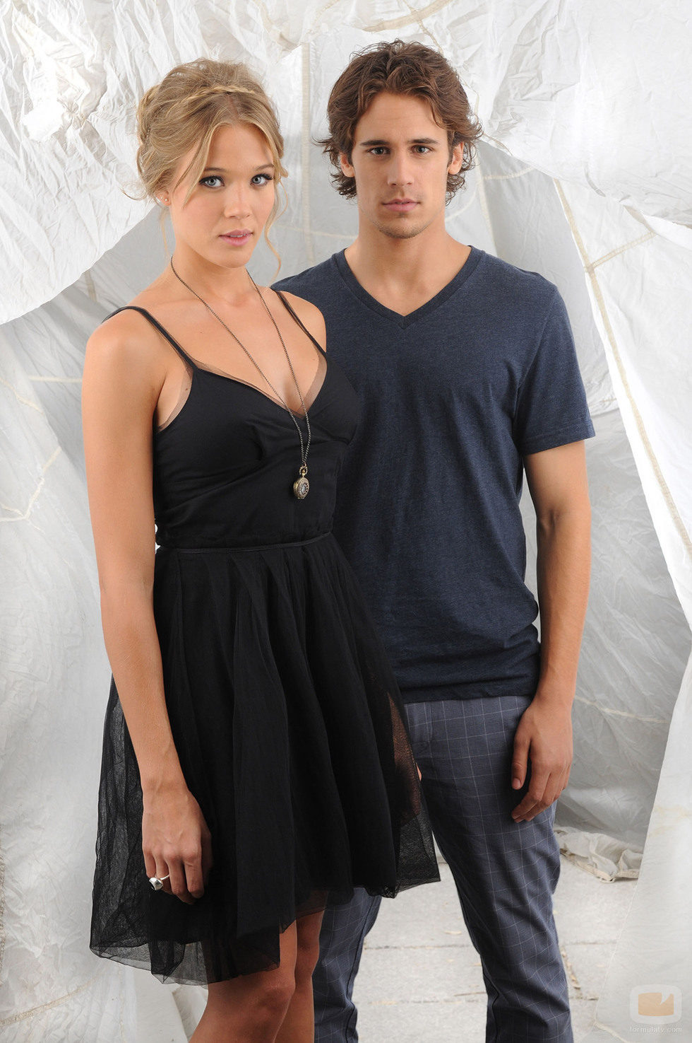 Patricia Montero y Martín Rivas, en 'El don de Alba'