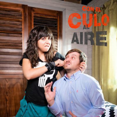 Raúl Arévalo y Carmen Ruiz, en 'Con el culo al aire'