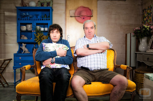 Raúl Arévalo y Janfri Topera en 'Con el culo al aire'