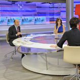 Mesa de debate de 'El programa de Ana Rosa' con Alfredo Pérez Rubalcaba'