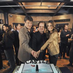 El reparto de 'Castle' celebran el capítulo 100