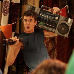 Dani monta una fiesta en el nuevo capítulo de 'Con el culo al aire' 