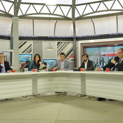 Mesa de debate de 'Las mañanas de Cuatro' moderada por Jesús Cintora