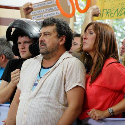 Javi, Tino y Alicia en la manifestación del colegio