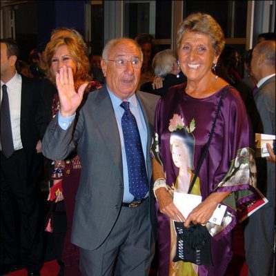 Alfredo Landa y su mujer