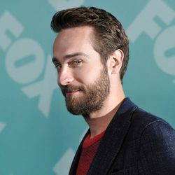 Tom Mison presenta 'Sleepy Hollow' en los Upfronts 2013 de Fox