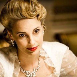 Julieta Cardinali como Eva Perón en 'Carta a Eva'