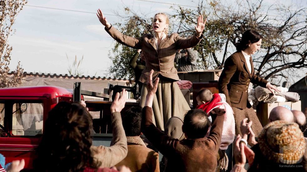 Eva Perón con el pueblo en 'Carta a Eva'