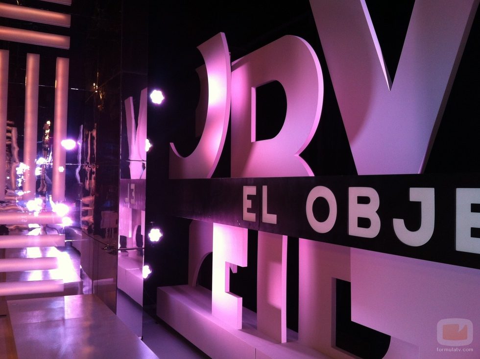 Detalle de la grada derecha de 'El objetivo'