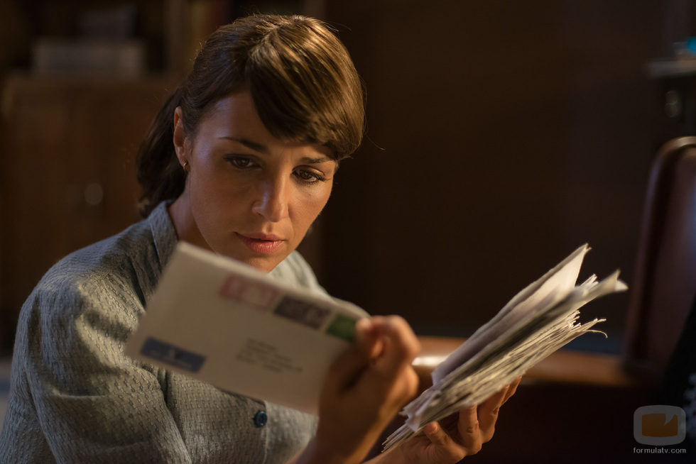 Paula Echevarría es Ana en 'Galerías Velvet'