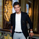 Maxi Iglesias es Max en 'Galerías Velvet'