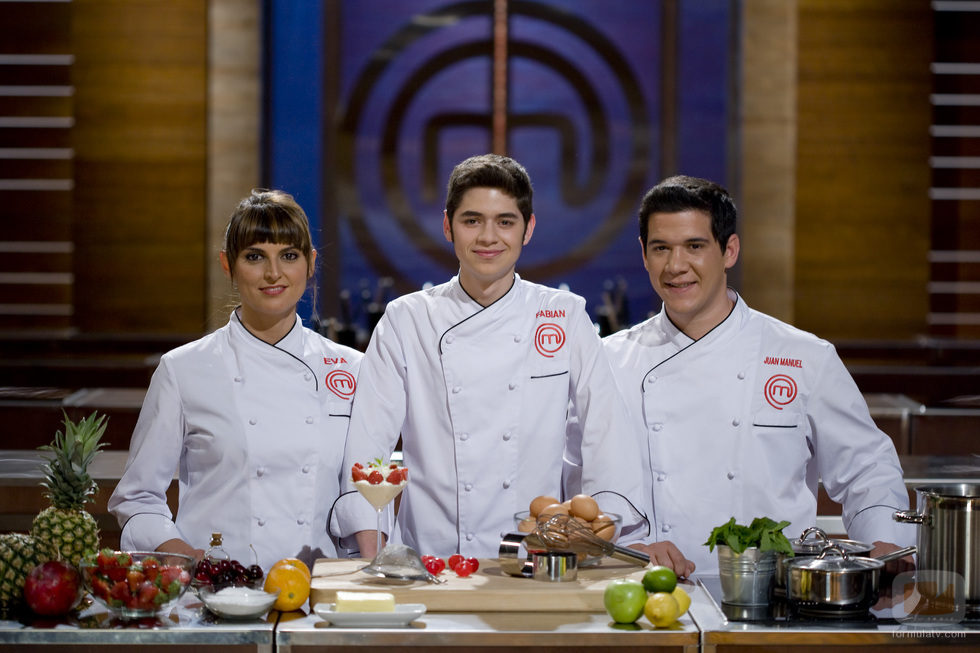 Eva, Fabián y Juan Manuel, finalistas de 'MasterChef'