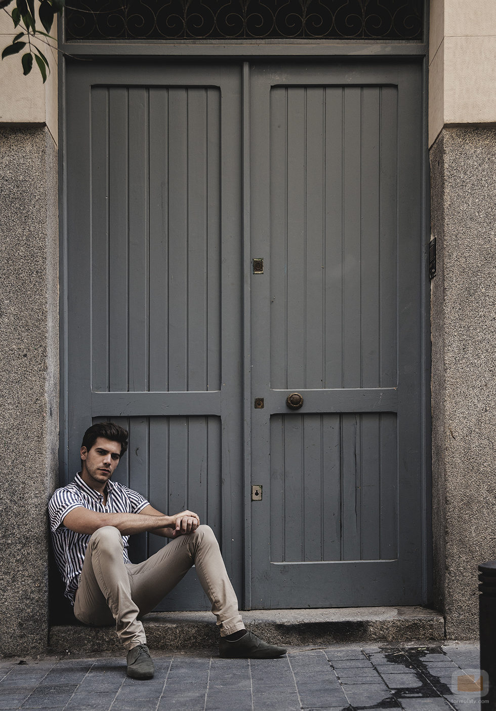 Marc Clotet relajado para VIM Magazine
