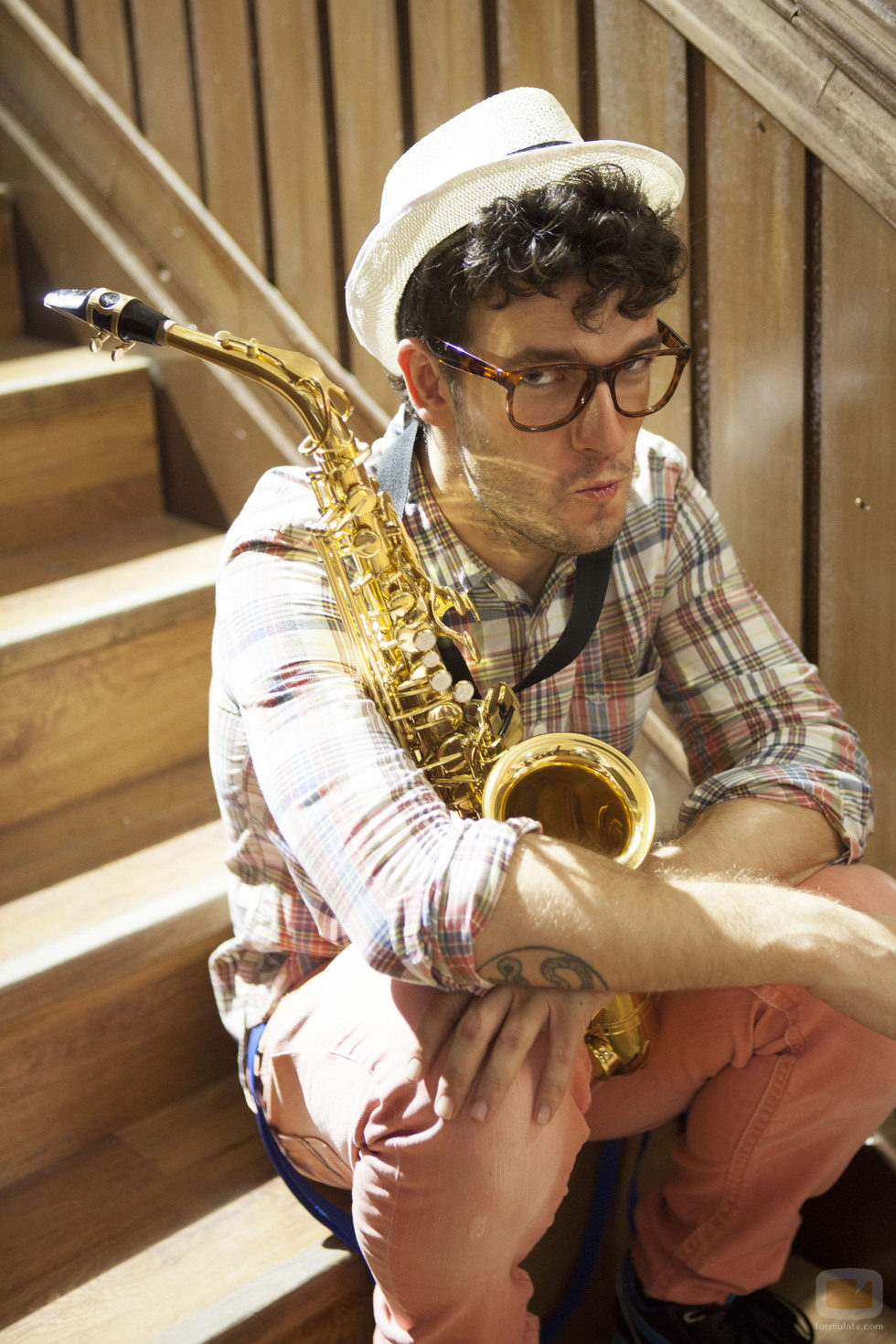 Bastian Iglesias da vida a Alan en la serie de Cuatro 'Dreamland'