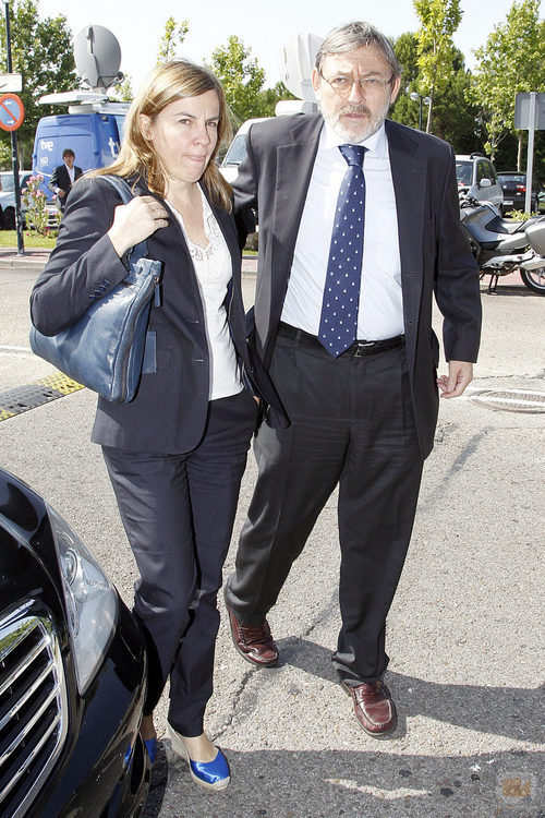 Jaime Lissavetzky despide a Concha García Campoy en el tanatorio