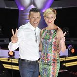 Jesús Vázquez y Tania Llasera, presentadores de 'La voz'
