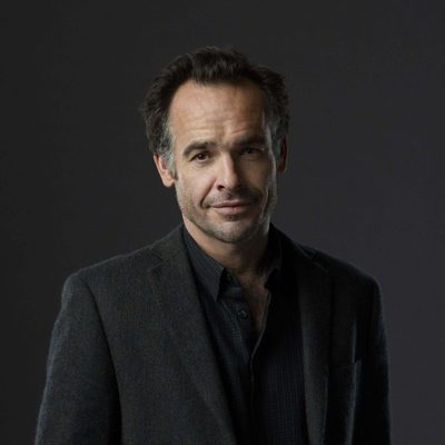 Paul Blackthorne es el detective Quentin Lance en 'Arrow'
