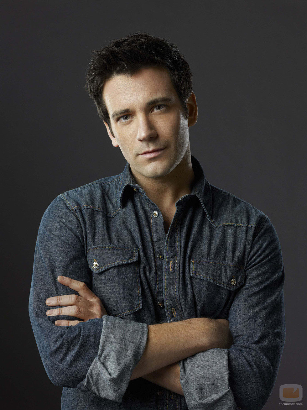Colin Donnell es Tommy Merlyn en 'Arrow'