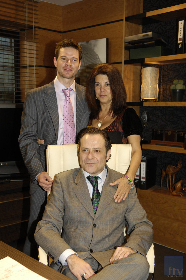 Santiago Meléndez junto a Raúl Zadjner y Laura Cepeda