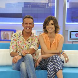 Sandra Barneda y Joaquín Prat, presentadores de 'El programa del verano'