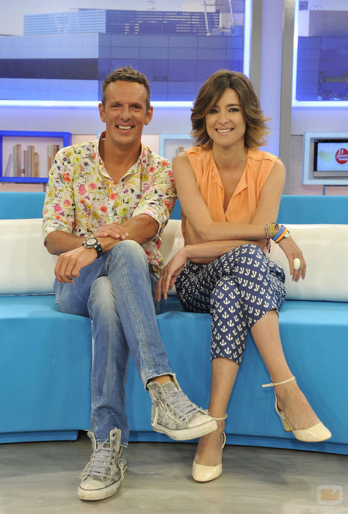 Sandra Barneda y Joaquín Prat, presentadores de 'El programa del verano'