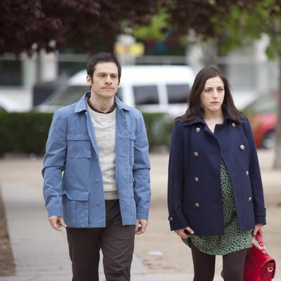 Jorge y Lola en el cuarto episodio de la segunda temporada de 'Frágiles