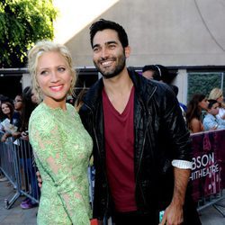 Brittany Snow y Tyler Hoechlin en los Teen Choice Awards 2013