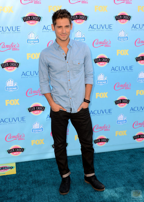 Jean-Luc Bilodeau en los Teen Choice Awards 2013