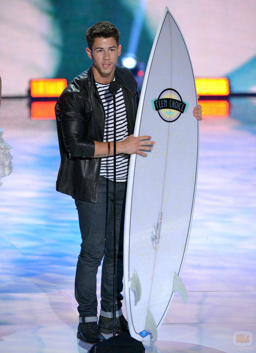 Nick Jonas premiado en los Teen Choice Awards 2013