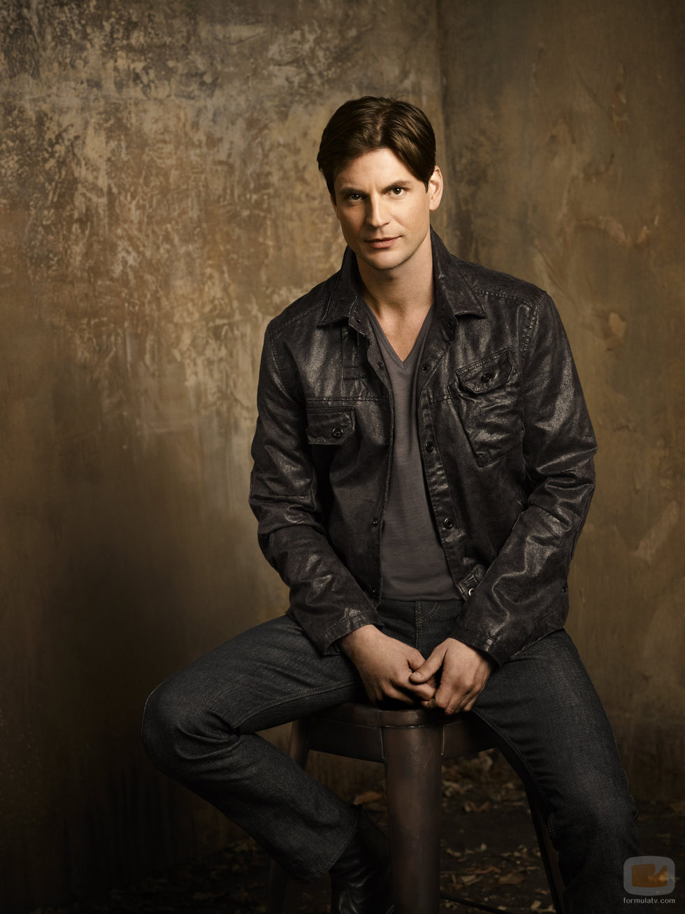 Gale Harold como Charles Meade en 'El círculo secreto'