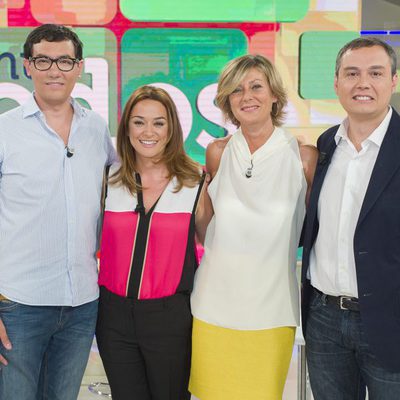 Toñi Moreno junto a directivos de RTVE