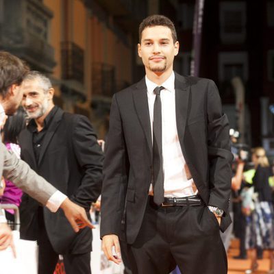 Álex Martínez en la alfombra naranja del FesTVal de Vitoria 2013