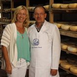 Ana Duato en un horno durante la grabación de 'Un país para comérselo'