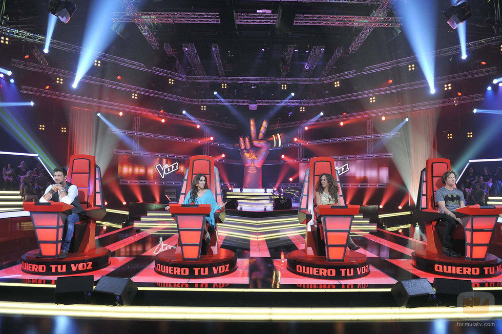 Los coaches de 'La Voz 2' en el plató