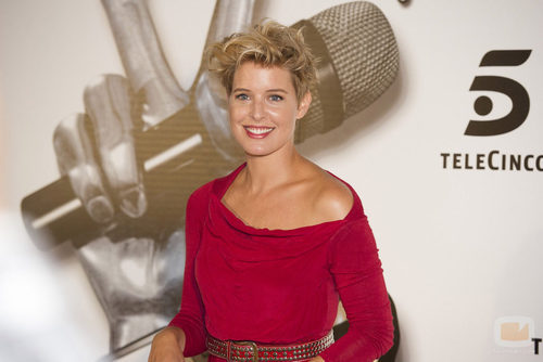 Tania Llasera durante la presentación de 'La voz' 2