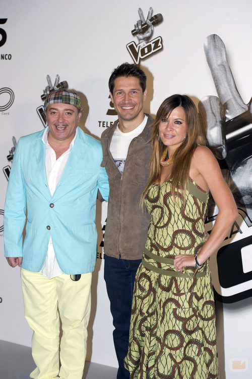 Isidro Montalvo, Jaime Cantizano y Mar Montoro en la presentación de 'La voz'