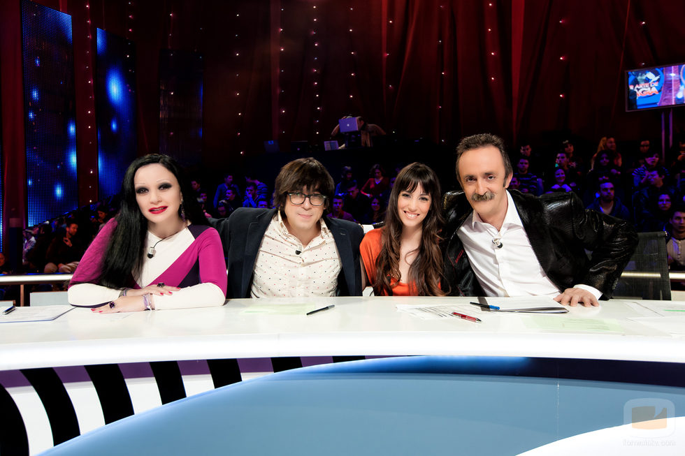 Alaska, Luis Piedrahita, Almudena Cid y Santi Rodríguez, jurado de 'Por arte de magia'