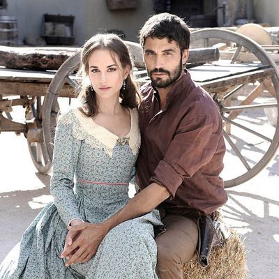 Silvia Alonso y Álex García en la tercera temporada de 'Tierra de lobos'